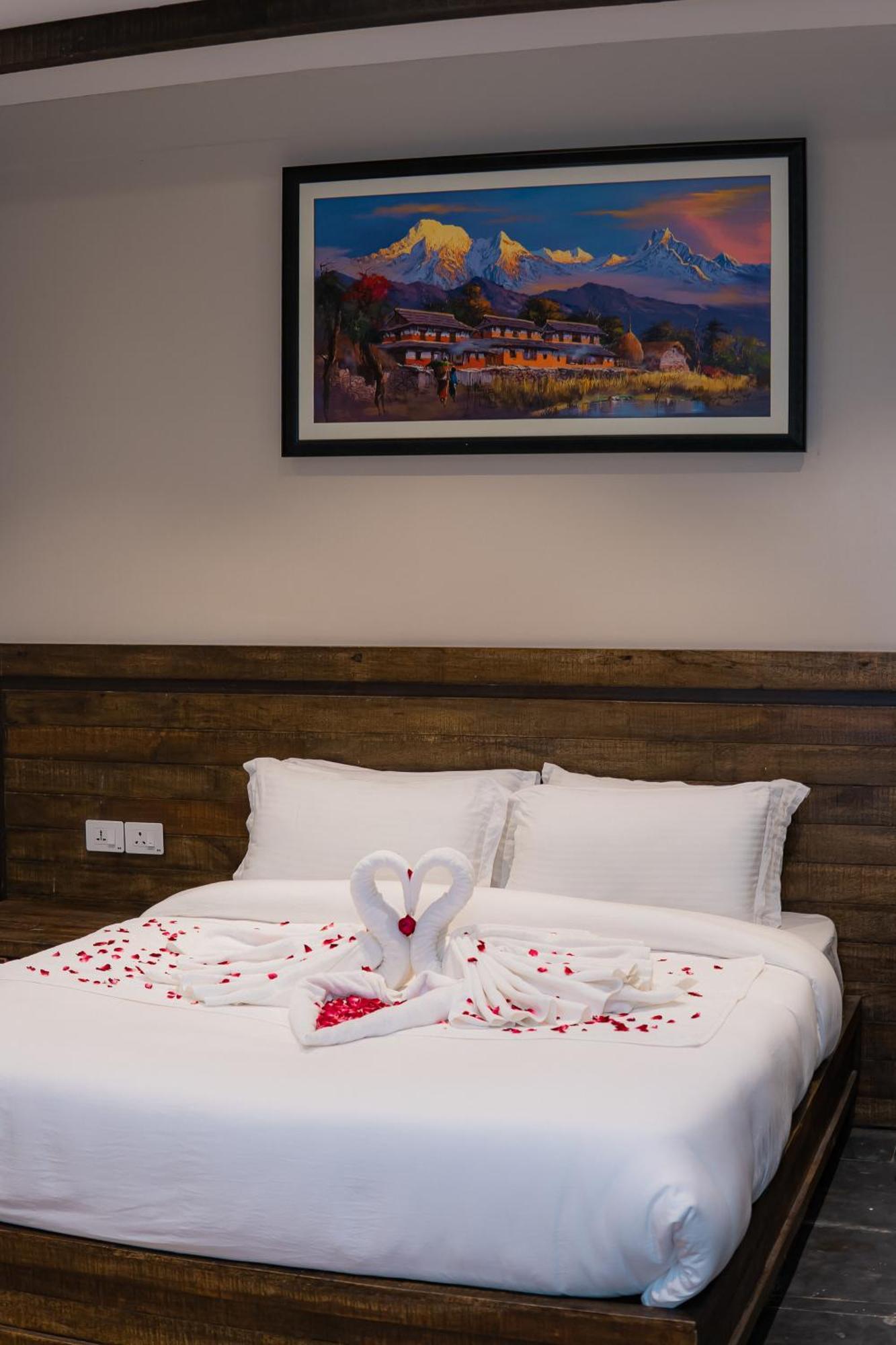 Raniban Retreat Hotel Pokhara Luaran gambar